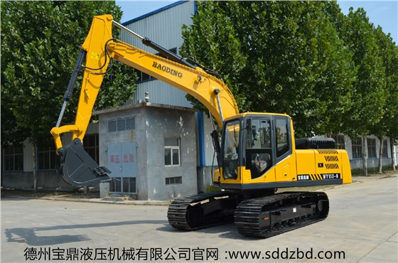 寶鼎挖掘機(jī)