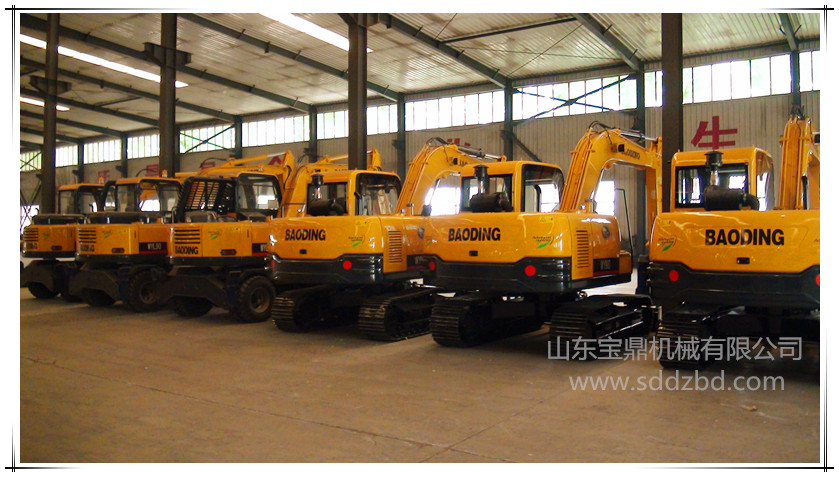 山東寶鼎機(jī)械小型挖掘機(jī)產(chǎn)品