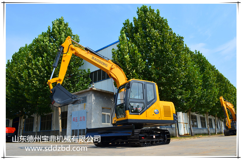 山東寶鼎挖掘機(jī)廠(chǎng)家國(guó)產(chǎn)挖掘機(jī)械產(chǎn)品