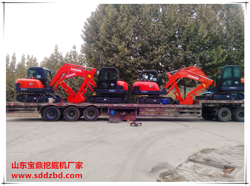 山東寶鼎挖掘機廠家小型挖掘機械產(chǎn)品