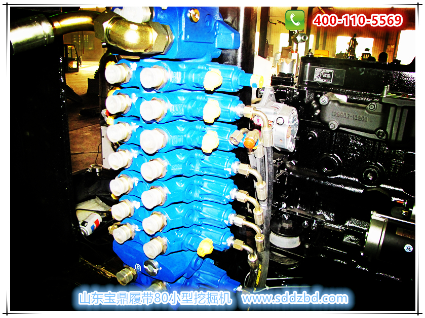 山東寶鼎履帶80小型挖掘機械產(chǎn)品