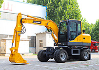 2019款寶鼎BD80W型號(hào)輪式挖掘機(jī)