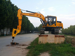 哈爾濱公路局招標(biāo)，寶鼎小型挖掘機(jī)一舉奪魁